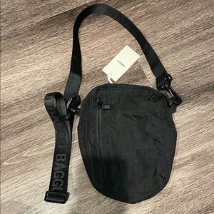 Baggu Black Sports Crossbody Bag